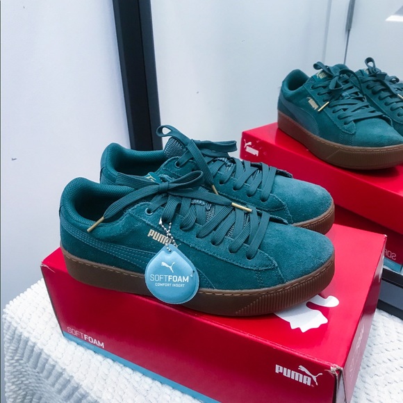 Puma Vikky Platform Sneakers - Picture 3 of 5